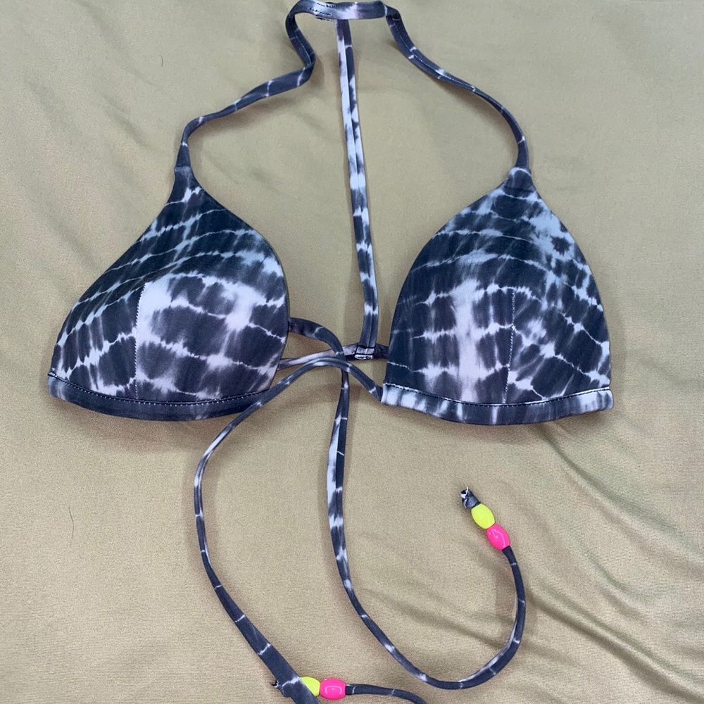 Bikini top